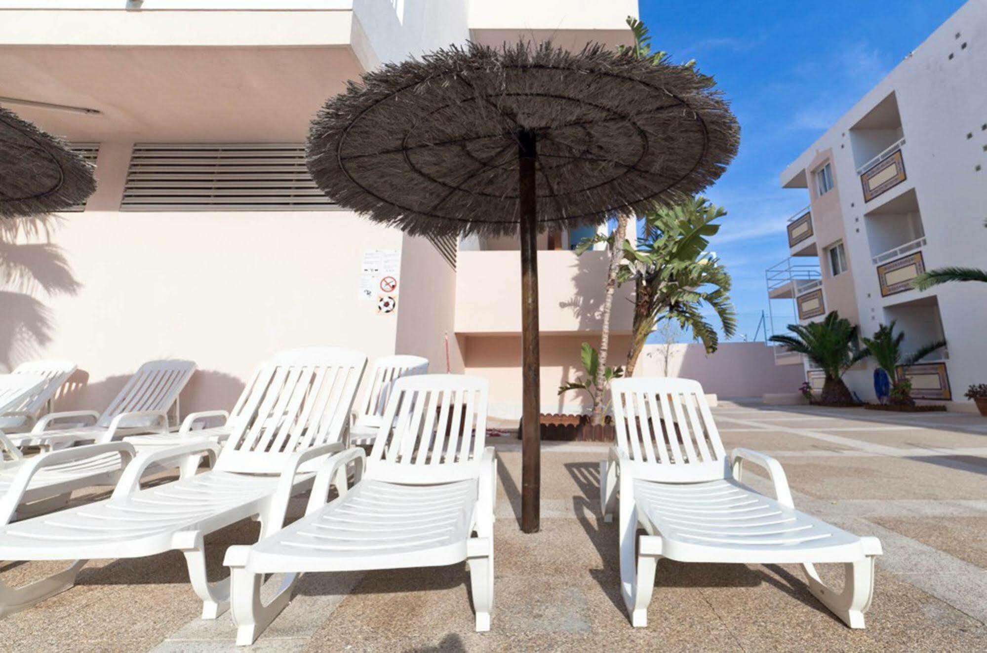 Apartamentos Vibra Tropical Garden Figueretas Eksteriør billede